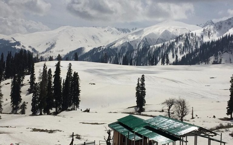 Sonmarg Honeymoon Package