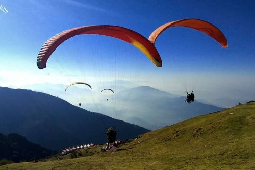 Paragliding At Bir Billing